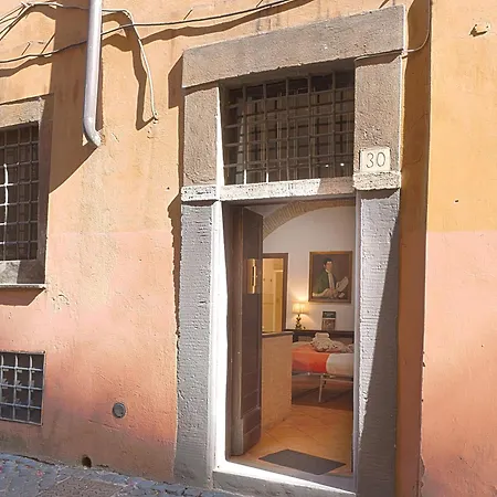 Casa De' Medici In Via Giulia